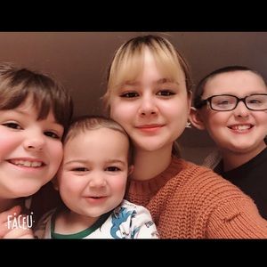 Meet your Posher, Kendra